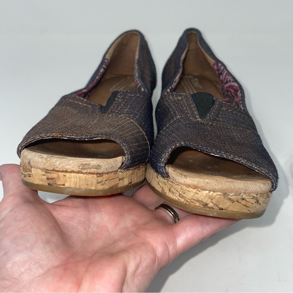 Toms Calypso Peep Toe Wedge Heels – Metallic Copper/Bronze, Size 7.5 - Picture 3 of 6